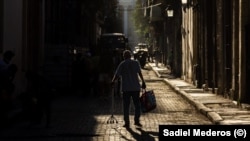 Las personas mayores de 60 años registran los índices más altos de muerte por suicidio en la isla. (Foto: Sadiel Mederos)