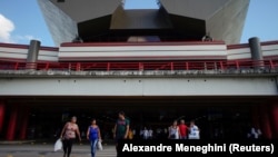 Entrada del aeropuerto José Martí, en La Habana. (REUTERS/Alexandre Meneghini)