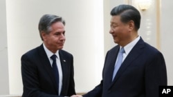 Blinken dijo que este lunes sostuvo conversaciones sinceras y sustantivas con el presidente chino, Xi Jinping. (Leah Millis/Pool Photo via AP)