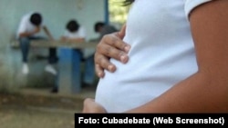 Embarazo en la adolescencia en Cuba