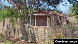 Casa que buscan desalojar en la finca de San José.