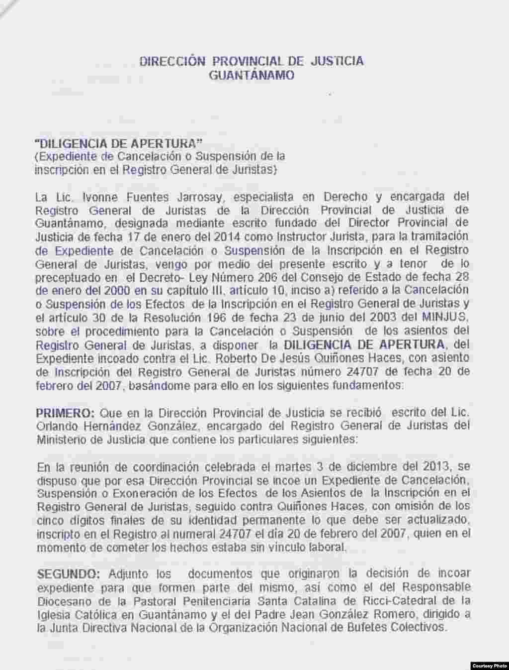 Notificación al abogado Roberto Quiñones