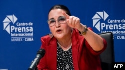 La subdirectora general de EEUU del Ministerio de Relaciones Exteriores de Cuba, Johana Tablada, mostró su insatisfacción con las regulaciones aprobadas por Washington. (Yamil Lage/AFP)