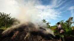 Carboneros viven en la pobreza entre miles de turistas que visitan Las Terrazas