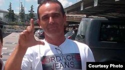 Eduardo Cardet fue sometido a juicio el pasado 3 de marzo. Lo acusan de "atentado".