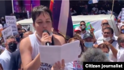 Manifestantes en Madrid, gritando "Libertad para Cuba" y denunciando los atropellos a los derechos humanos en la isla. 