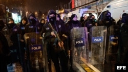 Gun attack at a night club in Istanbul