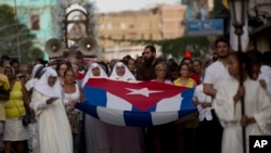 Procesión de la Virgen de la Caridad del Cobre, Patrona de Cuba, el 8 de septiembre de 2019. (AP/Ismael Francisco)