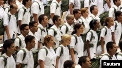 Una graduación de médicos cubanos.