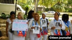 Reporta Cuba. Damas de Blanco, en la campaña #TodosMarchamos.