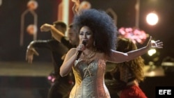 La cantante cubana Aymee Nuviola durante su actuación en los Latin American Music Awards, en el Dolby Theatre en Hollywood. 