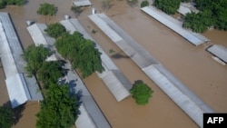 Imagen aérea muestra los altos niveles alcanzado por las inundaciones en zonas de Honduras.