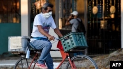 Escena captada en una calle de La Habana el 29 de julio (Yamil Lage/AFP).