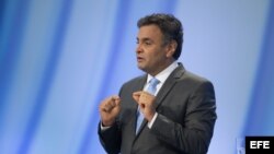 Aécio Neves, durante el debate presidencial en Sao Paulo.