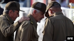 Raúl Castro, Ramiro Valdés el 26 de julio de 2017 en Pinar del Río.