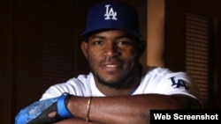 El jardinero derecho de los Dodgers, Yasiel Puig.