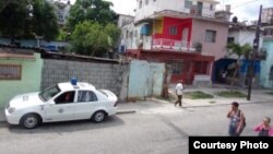 Acoso a opositores durante visita papal