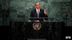 El presidente estadounidense, Barack Obama, pronuncia su discurso durante el debate del 71 periodo de sesiones de la Asamblea General de Naciones Unidas, en la sede del a ONU en Nueva York, Estados Unidos, hoy, 20 de septiembre de 2016. EFE/JASON SZENES.