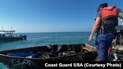 La Guardia Costera estadounidense busca balseros en aguas de la Florida. (Foto cortesía del USCG/Archivo)