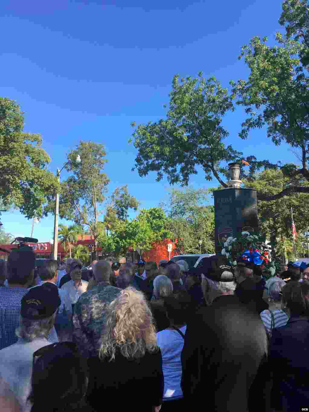 Acto en el Monumento a la Brigada 2506 en La Pequeña Habana / Cortesía Jeffry Scott Shapiro