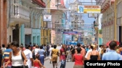 Calle Enramada, Santiago de Cuba.