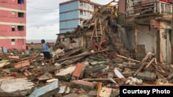 Destrozos luego del paso del huracán Matthew por Baracoa/ Tomada del Twitter de Mike Theiss