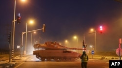 Un tanque israelí cerca de la frontera con Gaza, el 12 de octubre de 2023. (AFP)