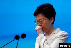 La jefa del Gobierno de Hong Kong, Carrie Lam, durante una conferencia de prensa.