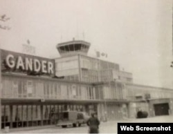 El aeropuerto de Gander en los 80. Era común que los cubanos se quedaran en Gander durante su escala en Canadá. Tomado del blog arseniorodriguezquintana.blogspot.com