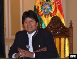 Morales afirmó que si el niño que tuvo con Gabriela Zapata vive quiere quedarse con él. EFE