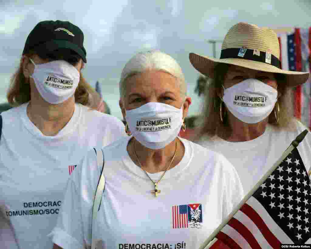 Caravana por la Libertad y la Democracia en Miami.