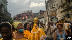 La procesión de la Virgen de la Caridad del Cobre, el 8 de septiembre de 2022. (AP Photo/Ramón Espinosa).