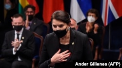 La artista Marina Abramovic, 22 de octubre de 2021, en entrega de los premios Princesa de Asturias. (Ander Gillenea/AFP).