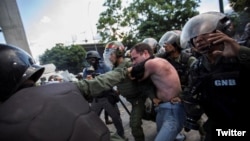 Foto Penal denuncia que más de un millar de personas detenidas en las protestas continúan presas.