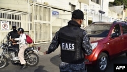 Miembros de las Fuerzas de Acciones Especiales (FAES) el 1 de abril de 2019 en Caracas, Venezuela. (AFP).