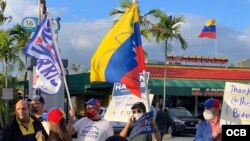 Venezolanos celebran aprobación de TPS