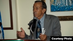 Abel Nieves Morales. (Foto Cortes[ia de Wenceslao Cruz) 