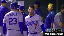 Alexander Guerrero, con el número 7 en su uniforme.