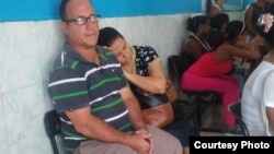 Familia Rigal estuvo detenida entre el 21 y 22 de febrero. Tomado del sitio de Home School Legal Defense Association.