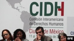 De izquierda a derecha, los integrantes de la Comisión Interamericana de Derechos Humanos (CIDH) Rose-Marie Belle Antoine, Tracy Robinson, Felipe González y Rosa María Ortiz. 