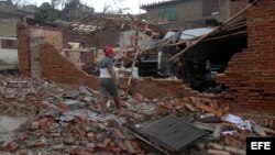 Hogar cubano después del huracán Sandy. (Archivo)