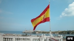 El Castillo de El Morro visto desde la embajada de España en Cuba.